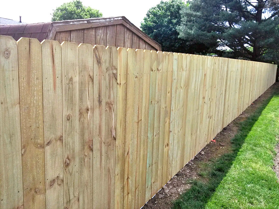 Wood Fence Contractor in West Virginia