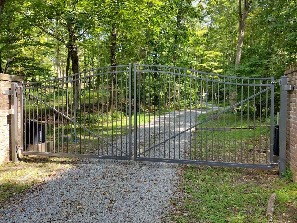 Fence with Decorative automated steel estate gate in Morgantown West Virginia in West Virginia