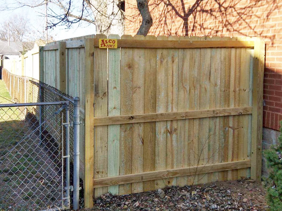 wood fence Athens Ohio